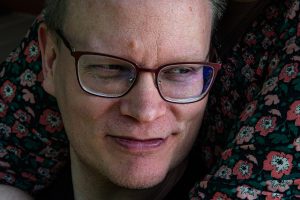 Jarmo Savela lähikuvassa